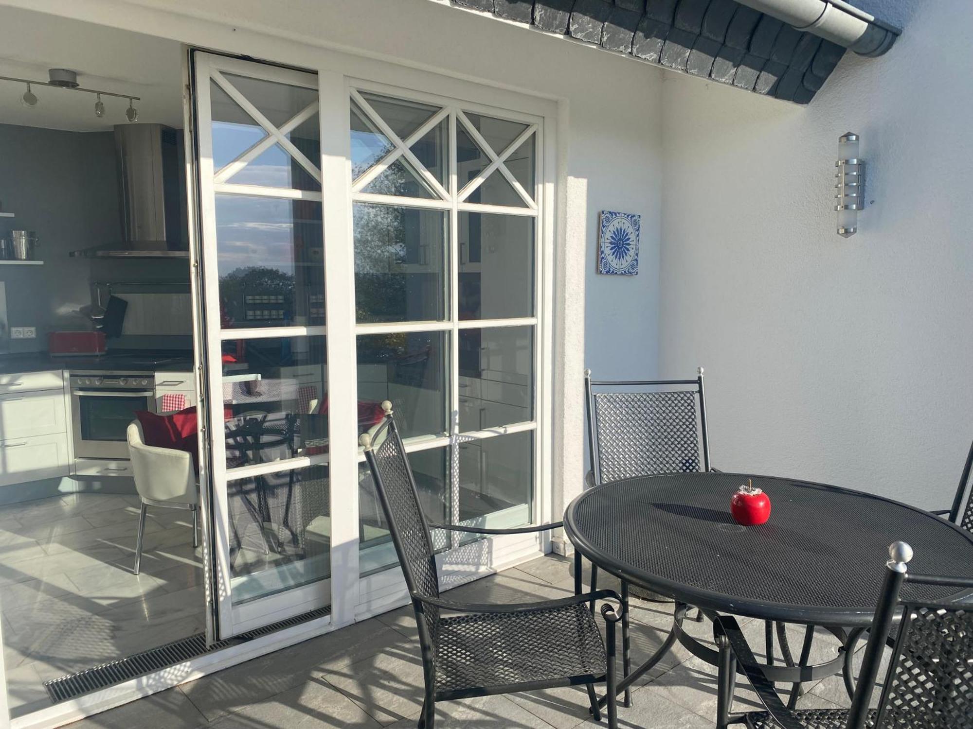 Ferienwohnung Wohnen De Lux - Direkt Am Golfplatz Stromberg  Exterior foto